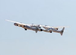 SpaceShipTwo take-off
