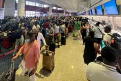 Airport crowd due to Southwest Airlines delays