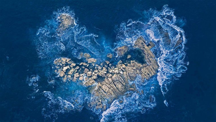 Heart-shaped rock island off Sydney, Australia